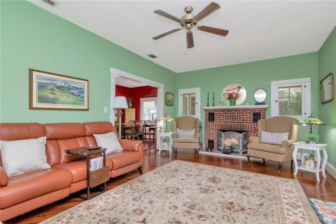 Casa en venta en Brandon, Florida, 3 dormitorios, 143.63 m2 № 1915847 - foto 7