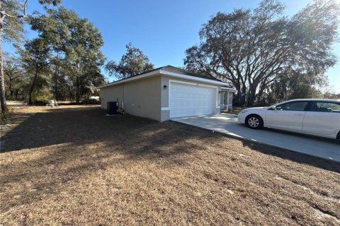 Villa ou maison à louer à Ocala, Floride: 3 chambres, 122.72 m2 № 2379273 - photo 8