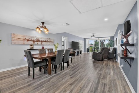 Condo in Pompano Beach, Florida, 3 bedrooms  № 2250817 - photo 2