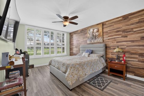 Condo in Pompano Beach, Florida, 3 bedrooms  № 2250817 - photo 17