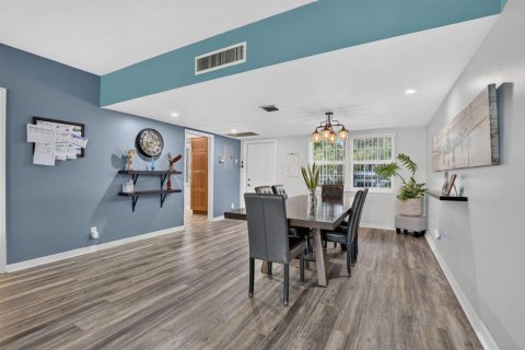 Condo in Pompano Beach, Florida, 3 bedrooms  № 2250817 - photo 11