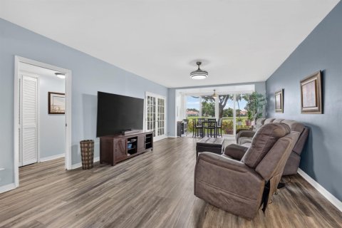 Condo in Pompano Beach, Florida, 3 bedrooms  № 2250817 - photo 15
