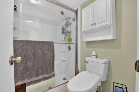 Condo in Pompano Beach, Florida, 3 bedrooms  № 2250817 - photo 24