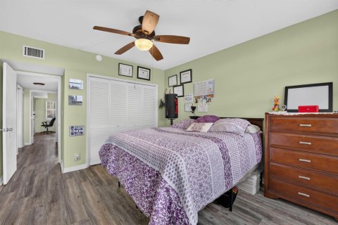Condo in Pompano Beach, Florida, 3 bedrooms  № 2250817 - photo 27