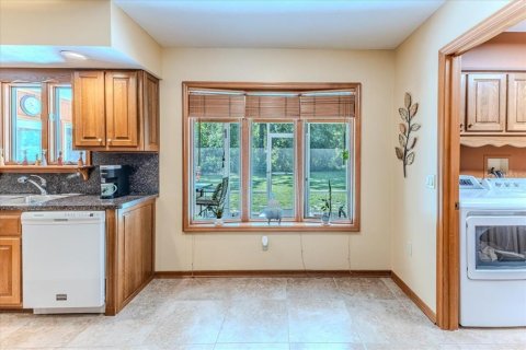 House in Homosassa, Florida 3 bedrooms, 229.1 sq.m. № 1879459 - photo 29
