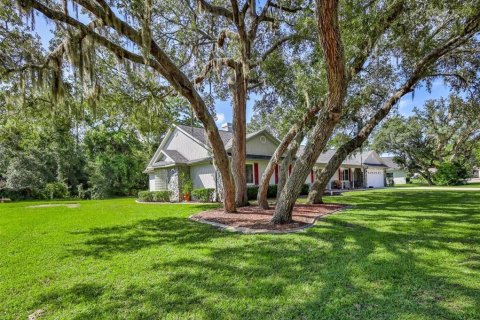 House in Homosassa, Florida 3 bedrooms, 229.1 sq.m. № 1879459 - photo 7