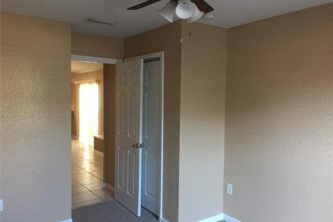 Villa ou maison à louer à Land O' Lakes, Floride: 3 chambres, 126.07 m2 № 1828555 - photo 3