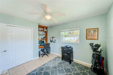 Casa en venta en Largo, Florida, 2 dormitorios, 96.43 m2 № 1650618 - foto 17