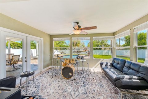 Casa en venta en Largo, Florida, 2 dormitorios, 96.43 m2 № 1650618 - foto 20