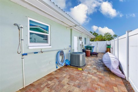 Casa en venta en Largo, Florida, 2 dormitorios, 96.43 m2 № 1650618 - foto 28