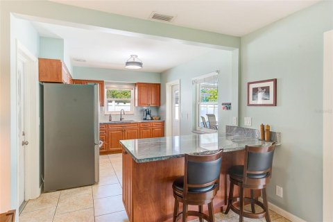 Casa en venta en Largo, Florida, 2 dormitorios, 96.43 m2 № 1650618 - foto 8