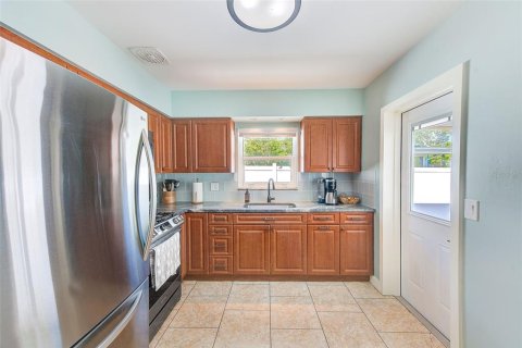 Casa en venta en Largo, Florida, 2 dormitorios, 96.43 m2 № 1650618 - foto 11