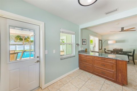 Casa en venta en Largo, Florida, 2 dormitorios, 96.43 m2 № 1650618 - foto 13