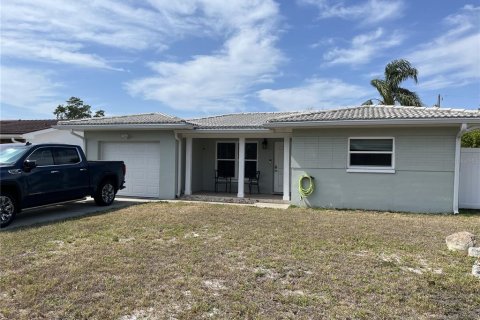 Casa en venta en Largo, Florida, 2 dormitorios, 96.43 m2 № 1650618 - foto 1