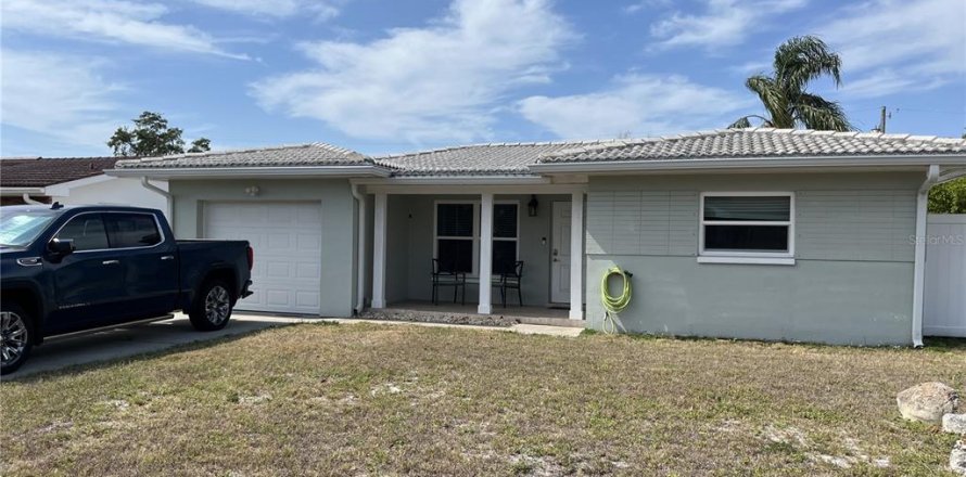 Casa en Largo, Florida 2 dormitorios, 96.43 m2 № 1650618
