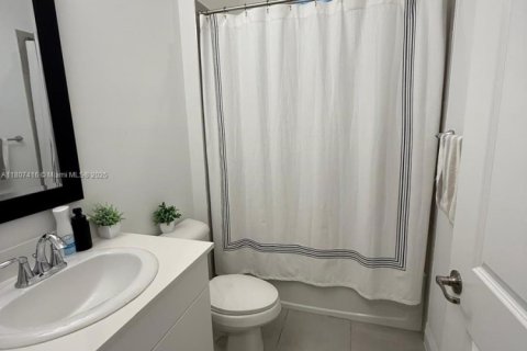 House in Westlake, Florida 4 bedrooms № 1762507 - photo 9
