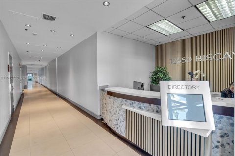 Immobilier commercial à vendre à North Miami, Floride № 1999543 - photo 3