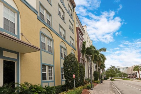 Condo in Fort Lauderdale, Florida, 1 bedroom  № 1221449 - photo 1