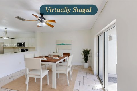Adosado en venta en Homestead, Florida, 3 dormitorios, 134.89 m2 № 2044176 - foto 18