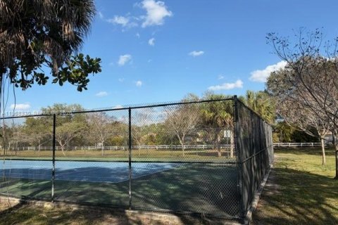 Condominio en venta en Coral Springs, Florida, 2 dormitorios, 104.05 m2 № 2031820 - foto 21