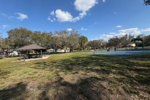 Condominio en venta en Coral Springs, Florida, 2 dormitorios, 104.05 m2 № 2031820 - foto 23