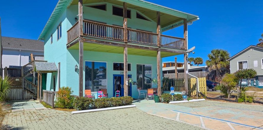Propiedad comercial en Flagler Beach, Florida 286.14 m2 № 2113368