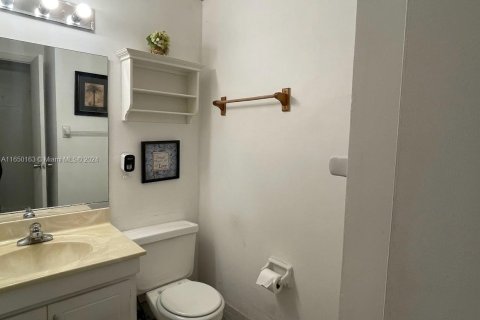 Condo in Davie, Florida, 1 bedroom  № 1862471 - photo 12