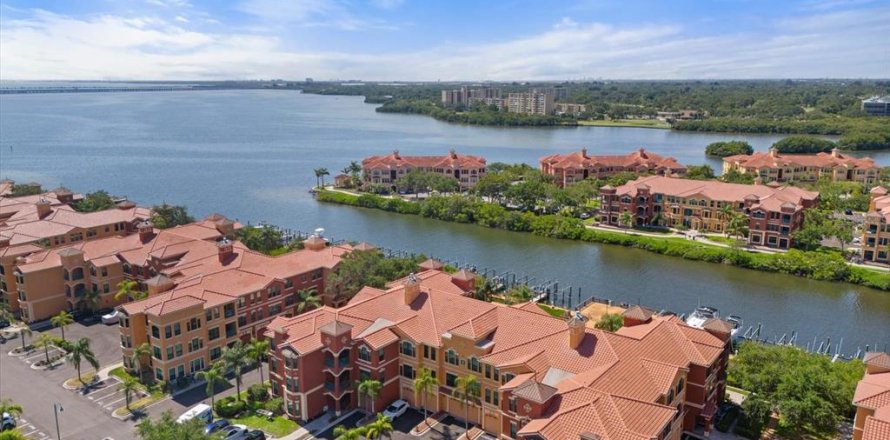 Condo in Clearwater, Florida, 3 bedrooms  № 1785054