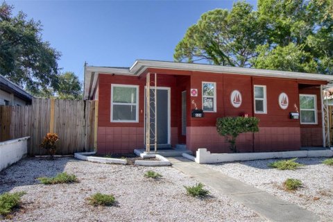 Apartamento en alquiler en Saint Petersburg, Florida, 2 dormitorios, 83.24 m2 № 2196486 - foto 19