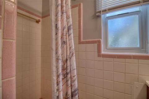 Apartamento en alquiler en Saint Petersburg, Florida, 2 dormitorios, 83.24 m2 № 2196486 - foto 8