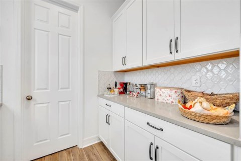 House in Celebration, Florida 4 bedrooms, 226.4 sq.m. № 1845337 - photo 24