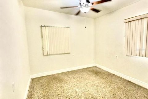 Appartement à louer à Kissimmee, Floride: 2 chambres, 69.68 m2 № 2388985 - photo 11