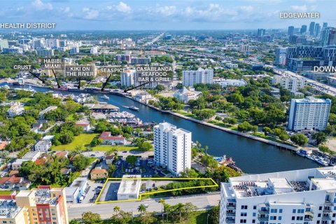 Immobilier commercial à vendre à Miami, Floride № 1940802 - photo 9