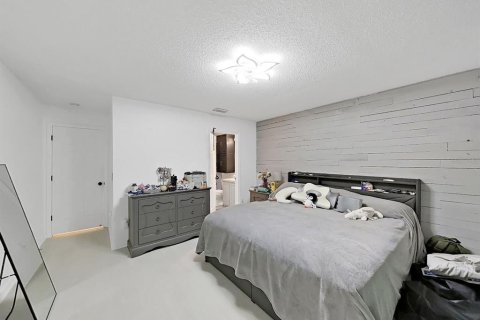 Townhouse in Tampa, Florida 2 bedrooms, 131.18 sq.m. № 2209804 - photo 16