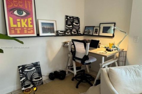 Copropriété à louer à Miami, Floride: 1 chambre, 77.2 m2 № 2017787 - photo 21