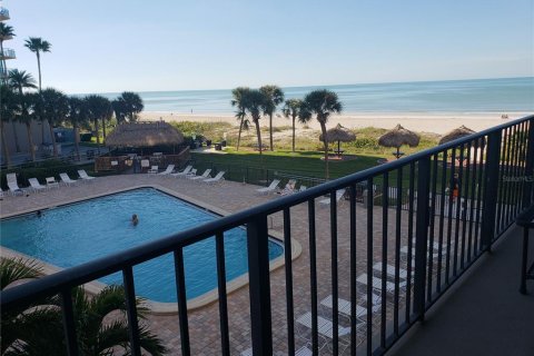 Condo in Clearwater, Florida, 2 bedrooms  № 2393718 - photo 27