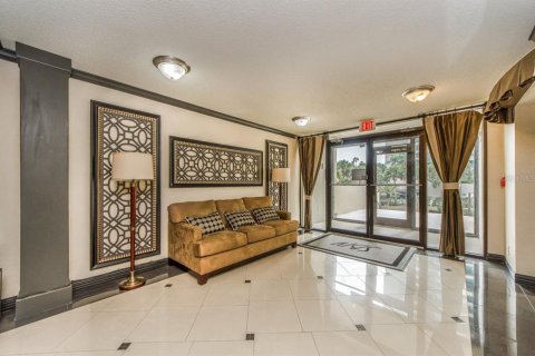 Condo in Clearwater, Florida, 2 bedrooms  № 2393718 - photo 23