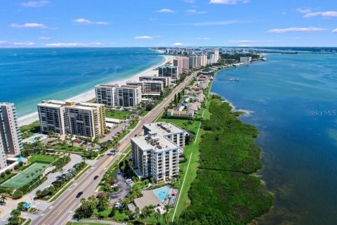 Condo in Clearwater, Florida, 2 bedrooms  № 2393718 - photo 28