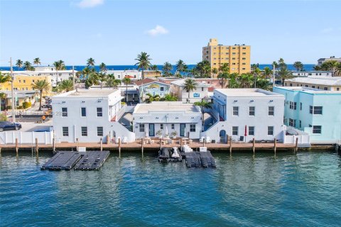 Condo à Hollywood, Floride, 1 chambre  № 1999147