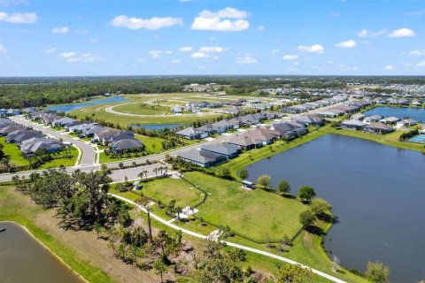 House in Parrish, Florida 3 bedrooms, 164.53 sq.m. № 1589948 - photo 6