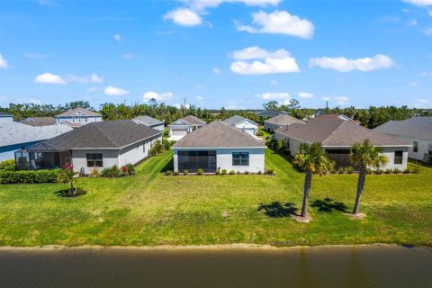 House in Parrish, Florida 3 bedrooms, 164.53 sq.m. № 1589948 - photo 4