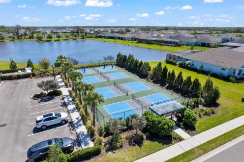 House in Parrish, Florida 3 bedrooms, 164.53 sq.m. № 1589948 - photo 9