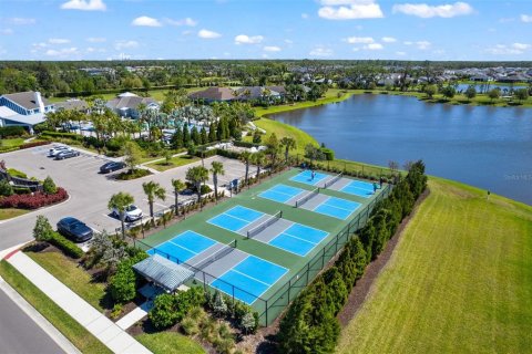 House in Parrish, Florida 3 bedrooms, 164.53 sq.m. № 1589948 - photo 8