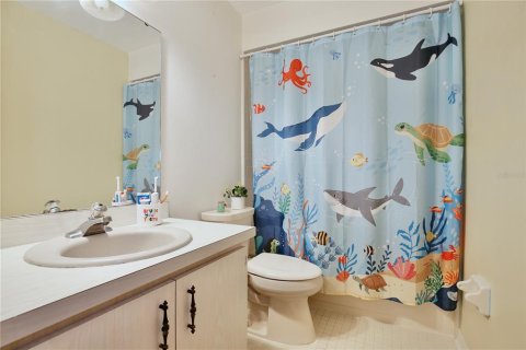 Condo in Winter Springs, Florida, 3 bedrooms № 2226745 - photo 18