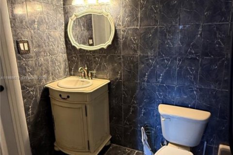 Propiedad comercial en alquiler en Miramar, Florida, 1 dormitorio, 113.71 m2 № 2047119 - foto 12