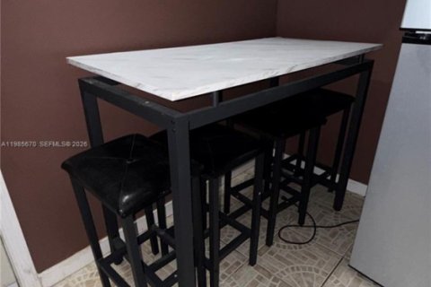 Propiedad comercial en alquiler en Miramar, Florida, 1 dormitorio, 113.71 m2 № 2047119 - foto 7