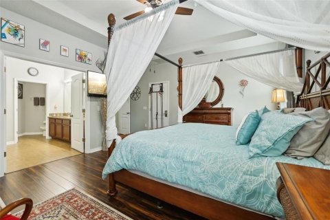 House in Orlando, Florida 5 bedrooms, 396.23 sq.m. № 1717574 - photo 30