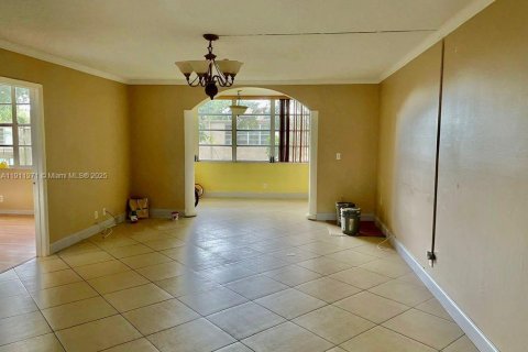 Condo in Margate, Florida, 2 bedrooms  № 1974729 - photo 26