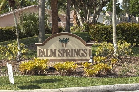 Condo in Margate, Florida, 2 bedrooms  № 1974729 - photo 13