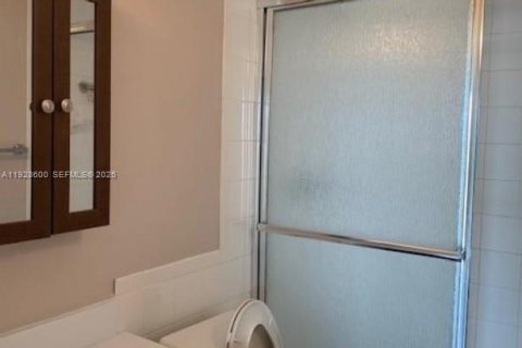 Condominio en alquiler en Dania Beach, Florida, 2 dormitorios, 86.68 m2 № 2058267 - foto 16